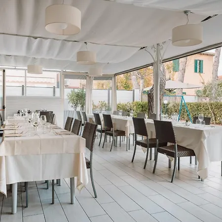 Hotel Milton 3*