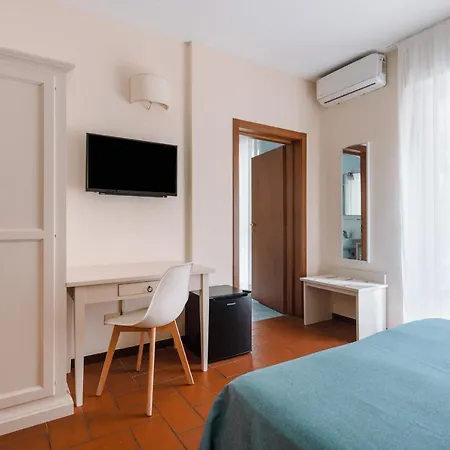 Ξενοδοχείο Milton