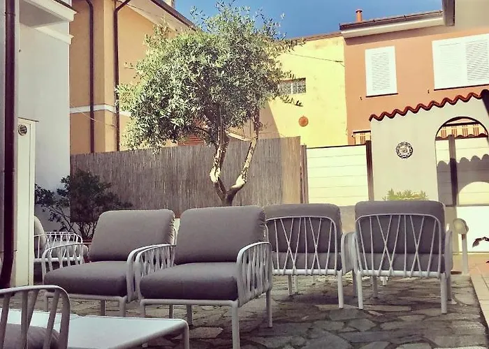 Milton Marina di Pietrasanta